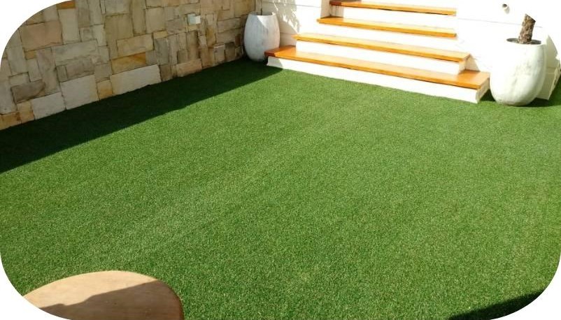 Grama Sintética Decorativa Garden em Novo Hamburgo